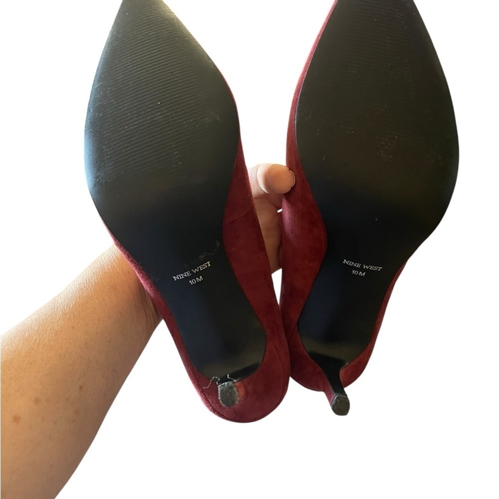 NINE WEST  Women’s Pump Heels FINLAY Brick Red Suede Shoes Size: 10M - Picture 4 of 7